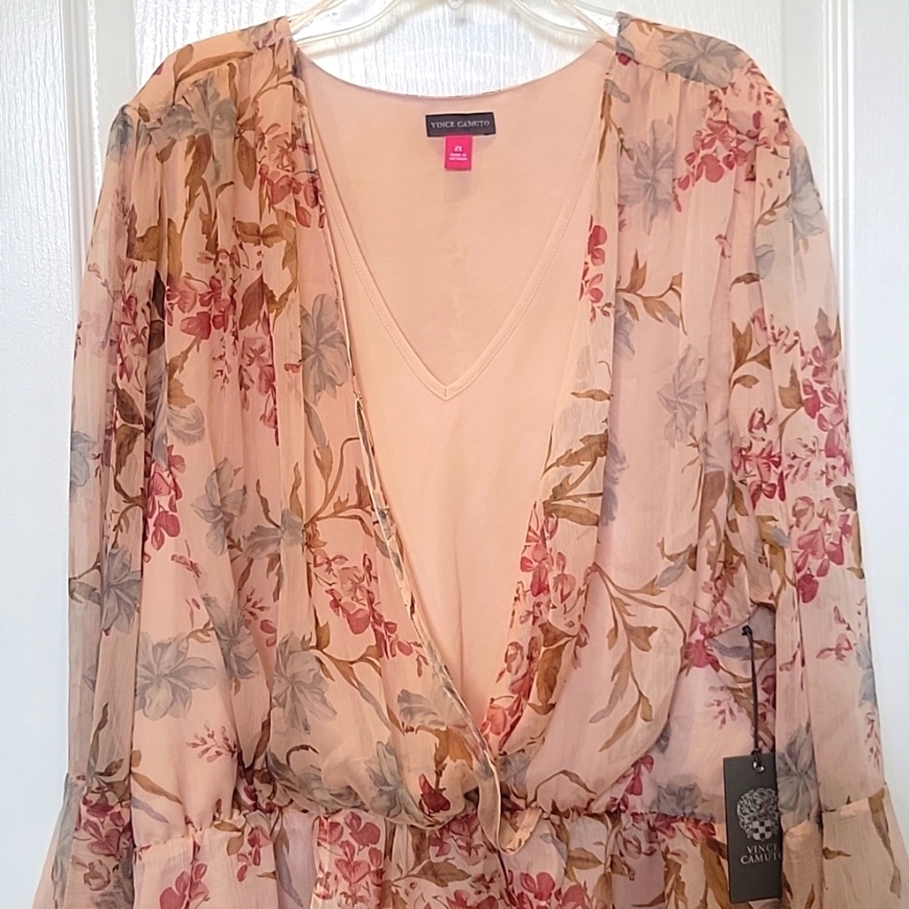 NWT VINCE CAMUTO peachbellini blouse - Picture 3 of 14